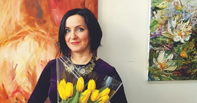 Menininkė V. Vasiliauskaitė: „Kūrėjas turi atspindėti šviesą, prasmę, gyvenimą“ Menininkė V. Vasiliauskaitė: „Kūrėjas turi atspindėti šviesą, prasmę, gyvenimą“