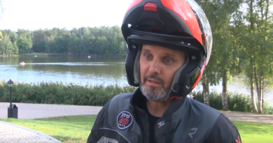 Druskininkai į kelionę aplink pasaulį išlydėjo Karolį Mieliauską (video) Druskininkai į kelionę aplink pasaulį išlydėjo Karolį Mieliauską (video)
