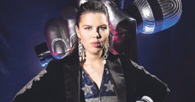 „Lietuvos balso“ žiūrovų širdis pavergė druskininkietė Evita Cololo „Lietuvos balso“ žiūrovų širdis pavergė druskininkietė Evita Cololo