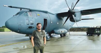 Humanitarinėje misijoje Armėnijoje su COVID-19 kovojęs Druskininkų ligoninės Priėmimo ir skubios pagalbos skyriaus vedėjas R. Botovas: „Parsivežiau neįkainojamos patirties“ Humanitarinėje misijoje Armėnijoje su COVID-19 kovojęs Druskininkų ligoninės Priėmimo ir skubios pagalbos skyriaus vedėjas R. Botovas: „Parsivežiau neįkainojamos patirties“