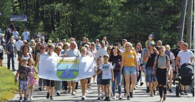 Švendubrė paminėjo 400 metų jubiliejų Švendubrė paminėjo 400 metų jubiliejų