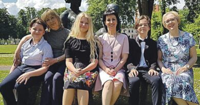 Džiugi mokslo metų pabaiga Druskininkų M.K.Čiurlionio meno mokykloje Džiugi mokslo metų pabaiga Druskininkų M.K.Čiurlionio meno mokykloje