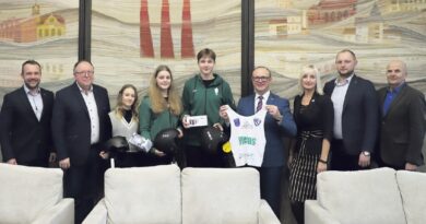 Druskininkiečiai išvyko į Europos jaunimo žiemos olimpinį festivalį Druskininkiečiai išvyko į Europos jaunimo žiemos olimpinį festivalį