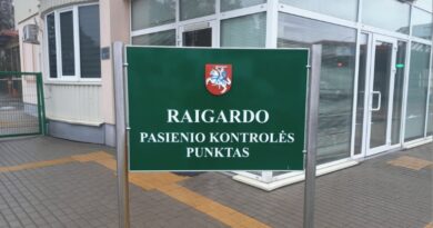 Nuo kovo 1 d. uždaromi Lavoriškių ir Raigardo pasienio kontrolės punktai