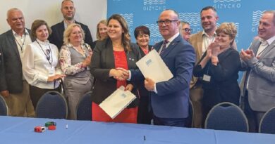 Partnerystė tarp Druskininkų ir Gižycko: pasirašytas bendradarbiavimo ketinimų protokolas Partnerystė tarp Druskininkų ir Gižycko: pasirašytas bendradarbiavimo ketinimų protokolas