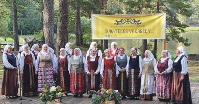 Nuskambėjo folkloro festivalis „Subatėlės vakarėly…“